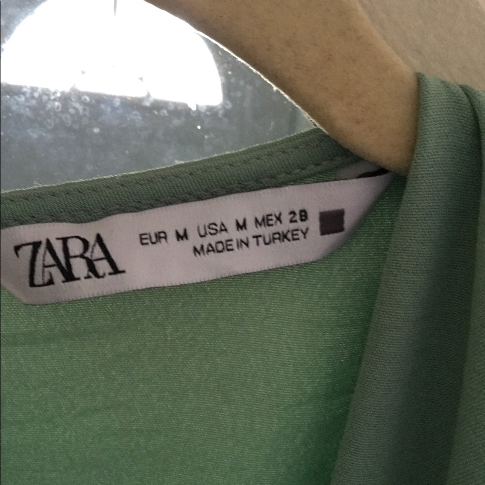 100% Polyester Jumpsuit - image 7